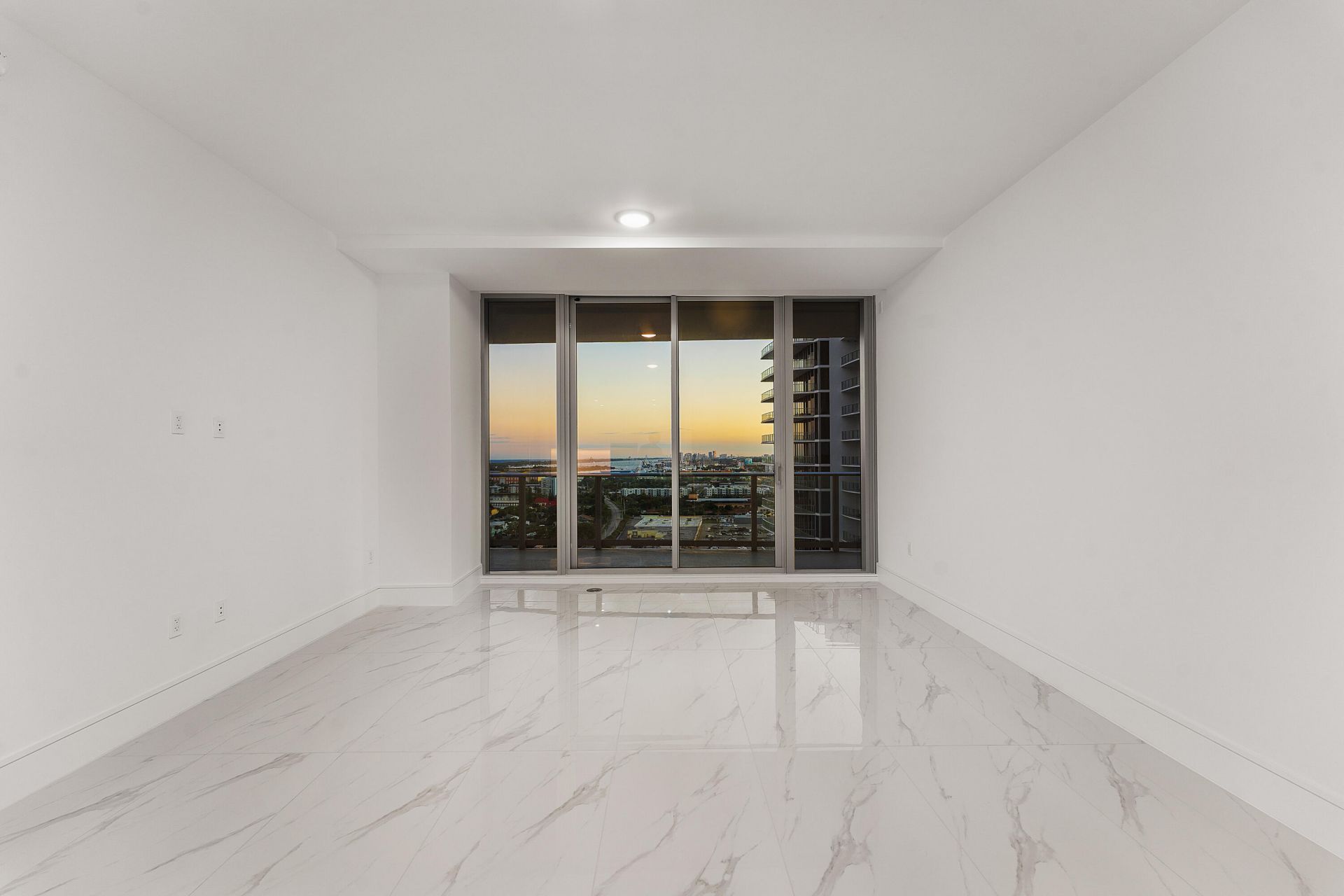 220 Lake Shore Drive, Unit 1911, Lake Park, FL 33403 Photo