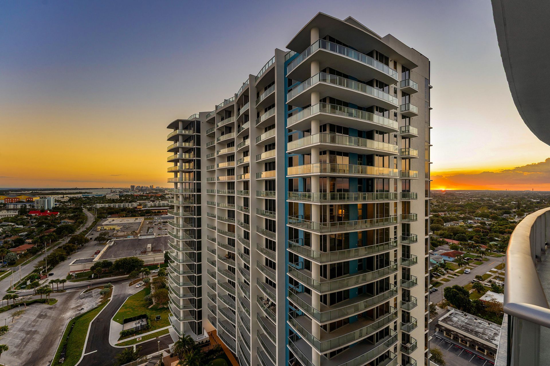 220 Lake Shore Drive, Unit 1911, Lake Park, FL 33403 Photo