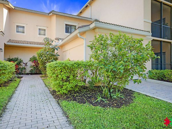 2916 Tuscany Court, Unit 104, Palm Beach Gardens, FL 33410