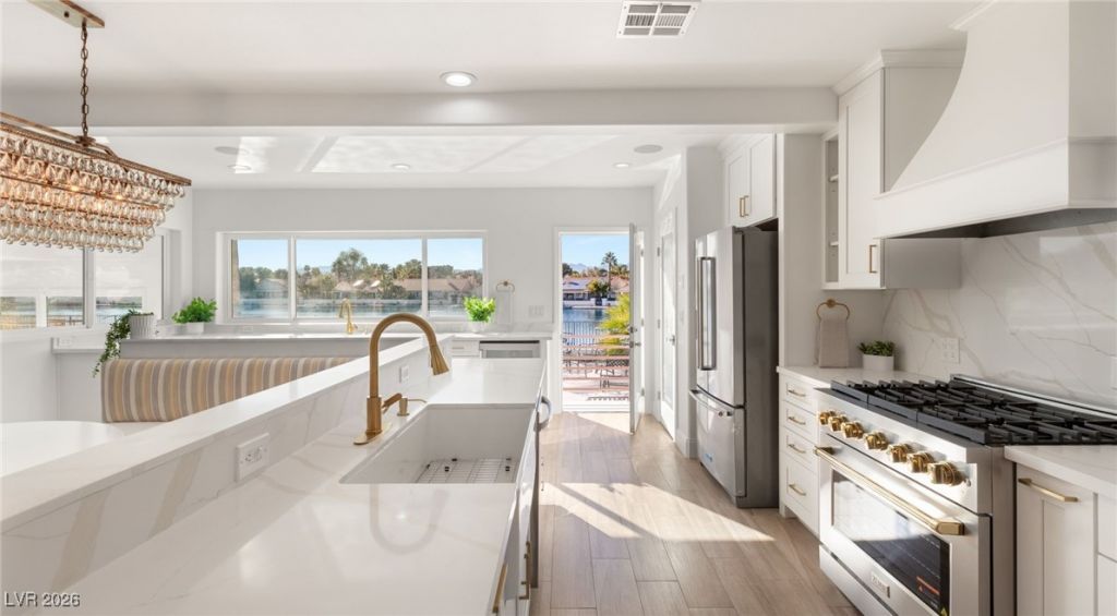 2493 Sun Reef Road, Las Vegas, NV 89128