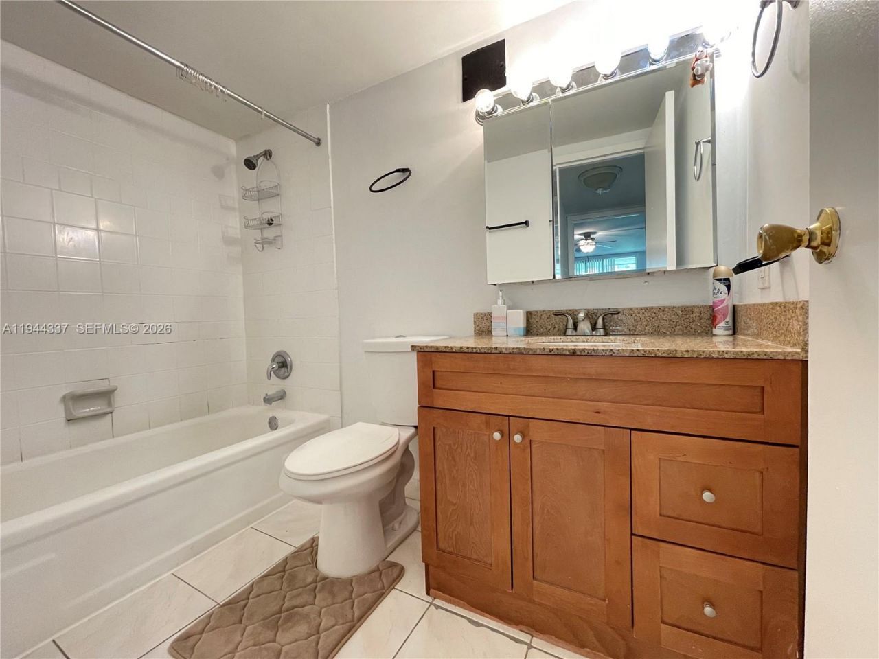 851 Three Islands Blvd, Unit 106, Hallandale Beach, FL 33009 Photo