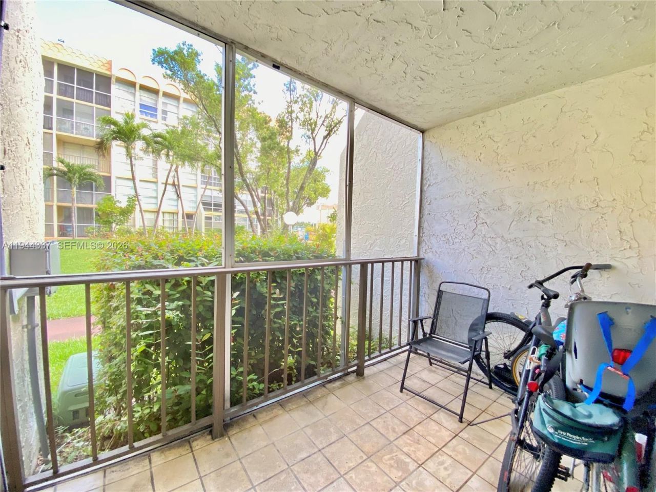851 Three Islands Blvd, Unit 106, Hallandale Beach, FL 33009 Photo