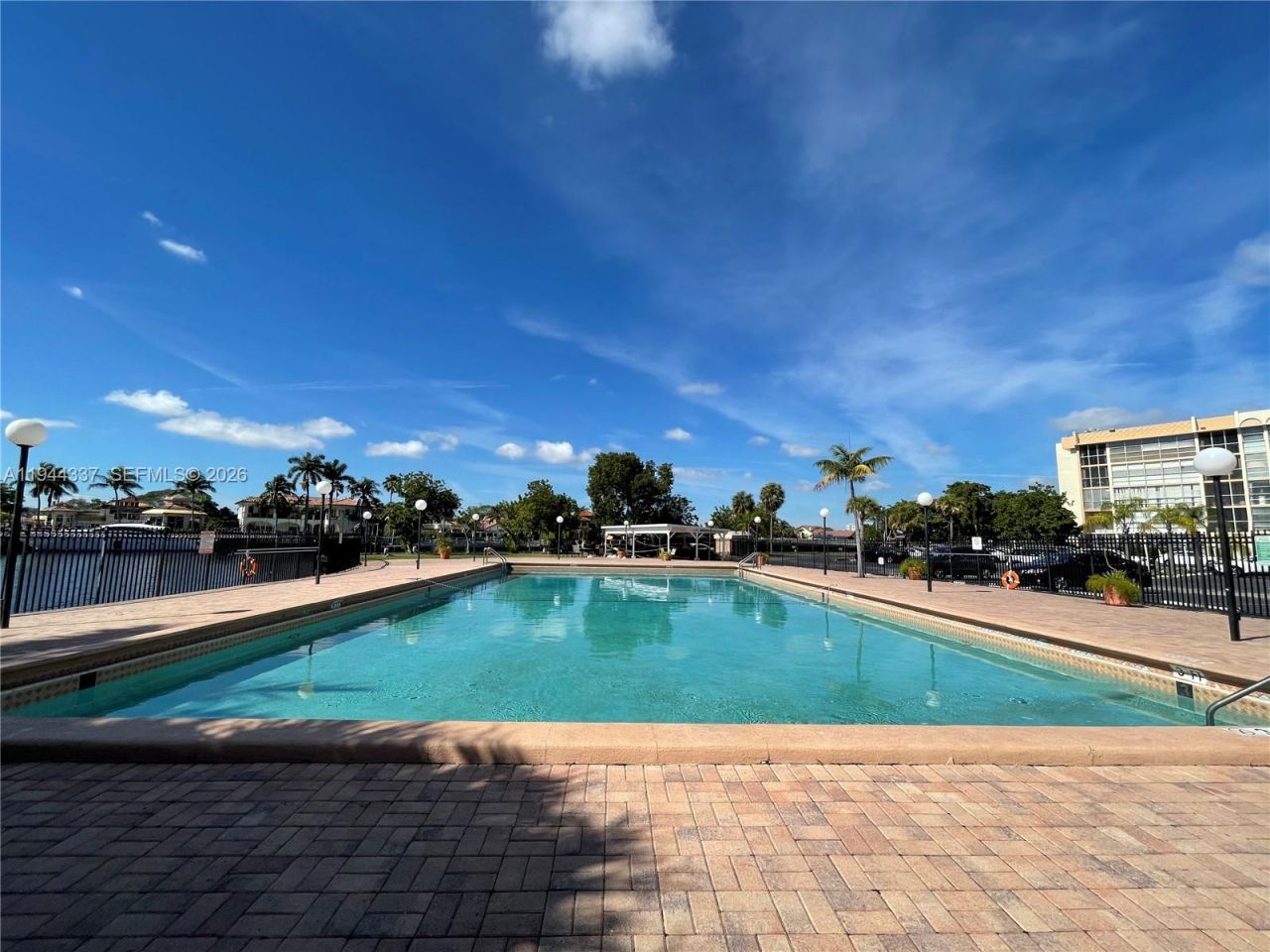 851 Three Islands Blvd, Unit 106, Hallandale Beach, FL 33009 Photo