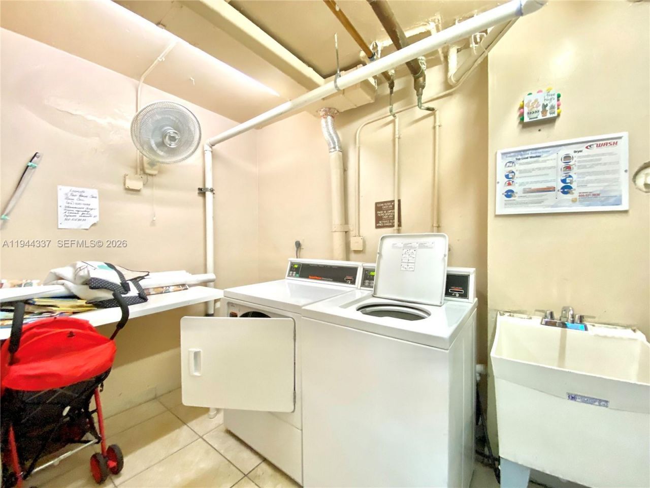 851 Three Islands Blvd, Unit 106, Hallandale Beach, FL 33009 Photo