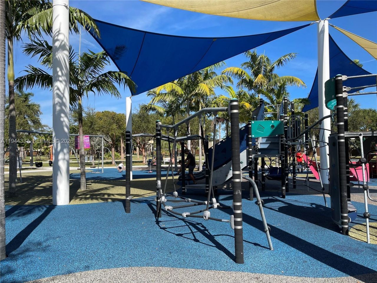 851 Three Islands Blvd, Unit 106, Hallandale Beach, FL 33009 Photo