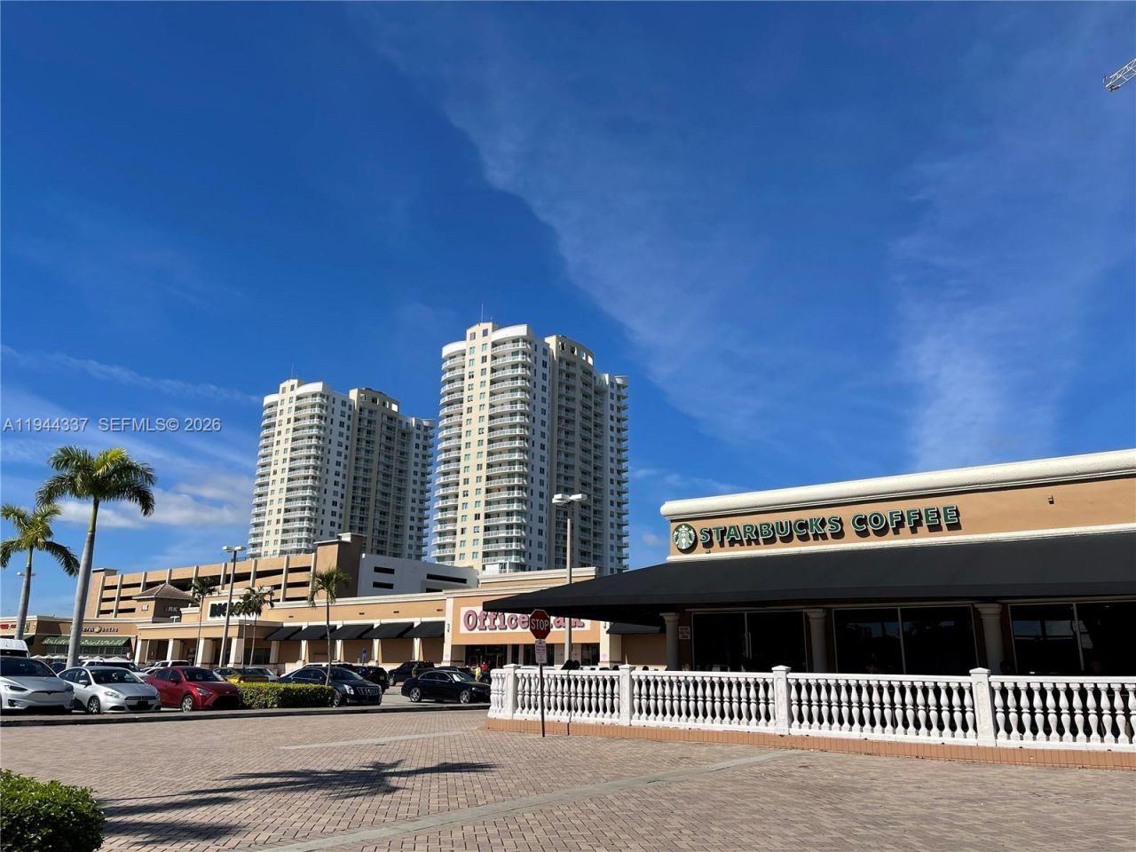 851 Three Islands Blvd, Unit 106, Hallandale Beach, FL 33009 Photo