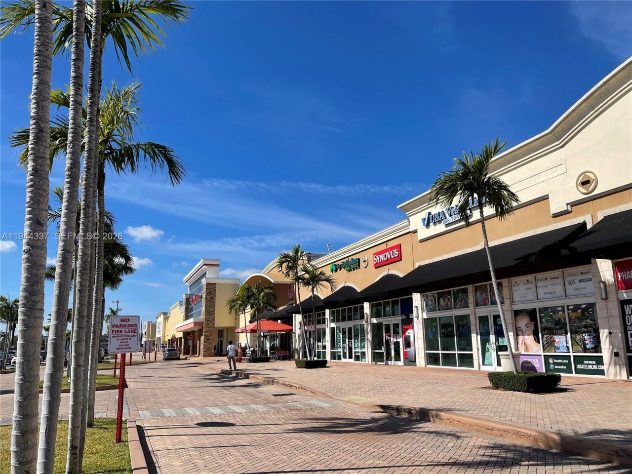 851 Three Islands Blvd, Unit 106, Hallandale Beach, FL 33009 Photo