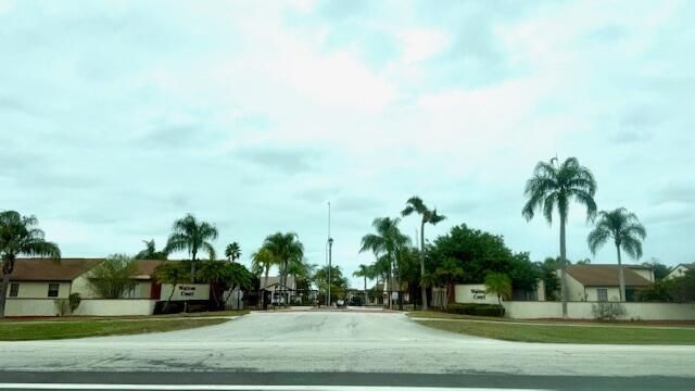 2344 SE Brekenridge Circle, Port Saint Lucie, FL 34952 Photo