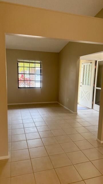 2344 SE Brekenridge Circle, Port Saint Lucie, FL 34952 Photo