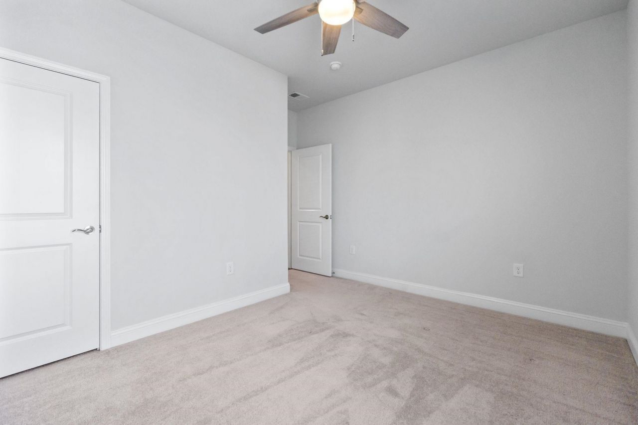 3052 Hannon Dr. Photo 18