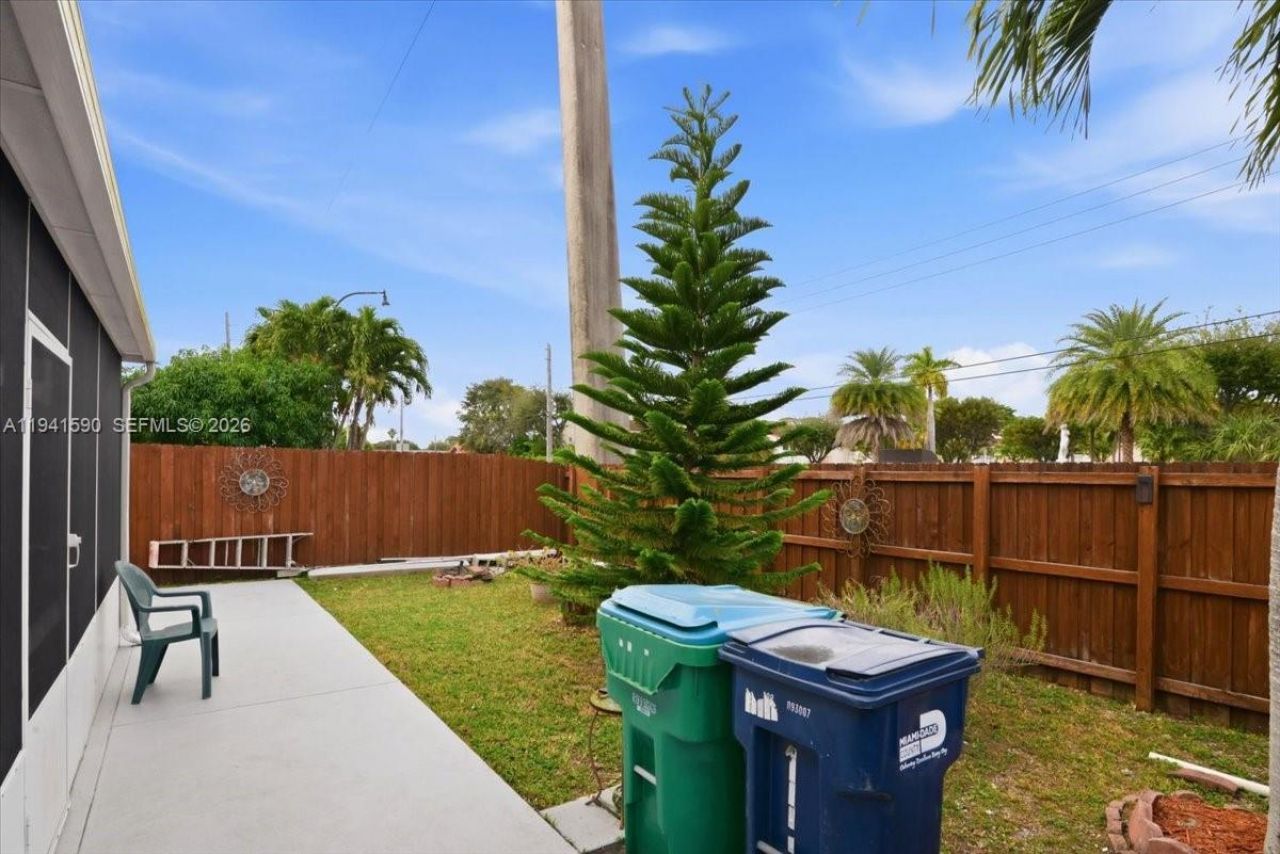 13741 SW 160th Ter, Miami, FL 33177 Photo