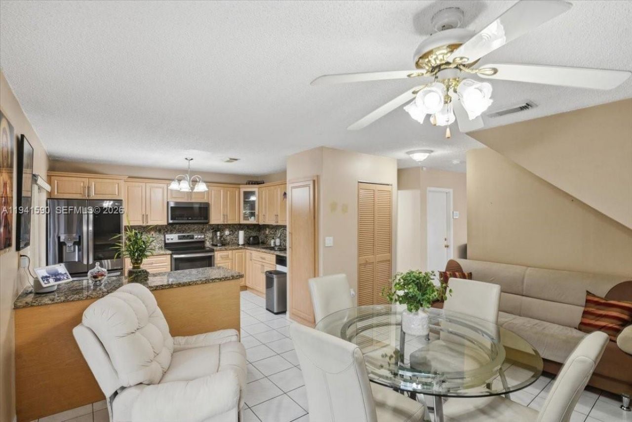 13741 SW 160th Ter, Miami, FL 33177 Photo