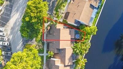 681 Kensington Place, Unit D101, Fort Lauderdale, FL 33305 Photo