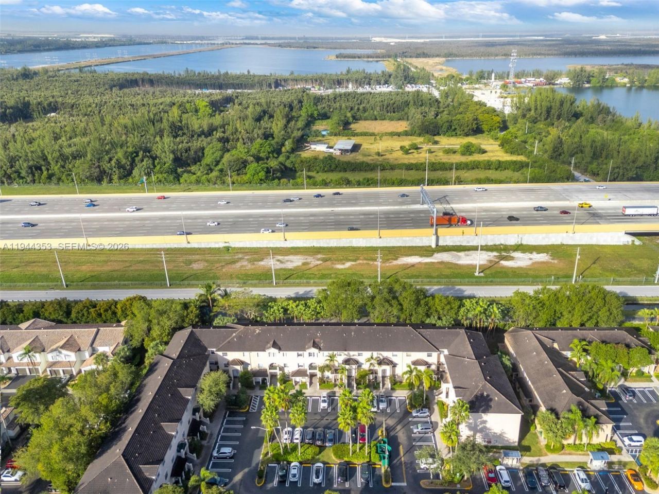 5670 NW 116th Ave, Unit 219, Doral, FL 33178 Photo