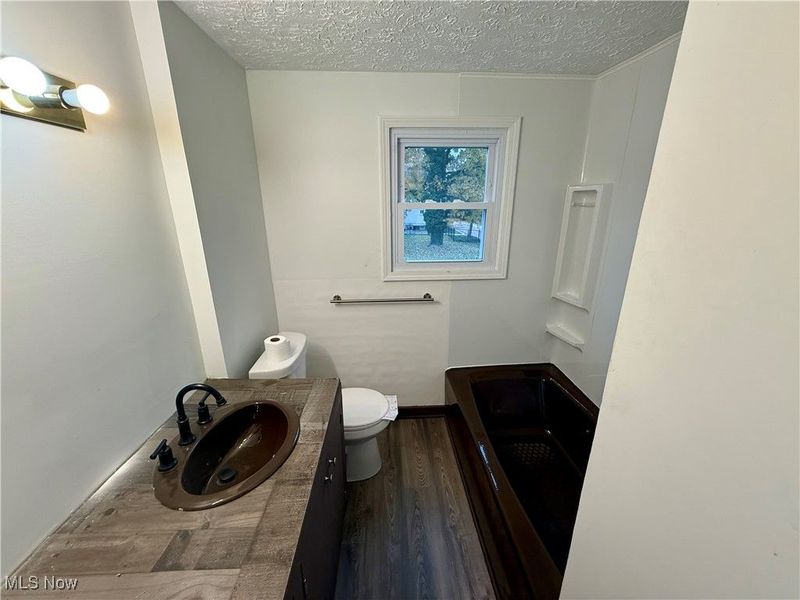 846 Lee Drive, Akron, OH 44305 Photo 15