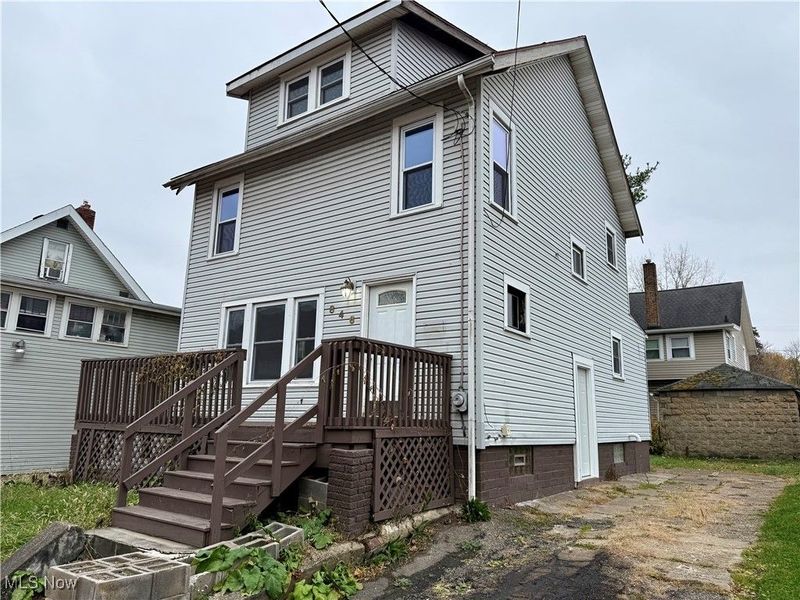 846 Lee Drive, Akron, OH 44305 Photo 2