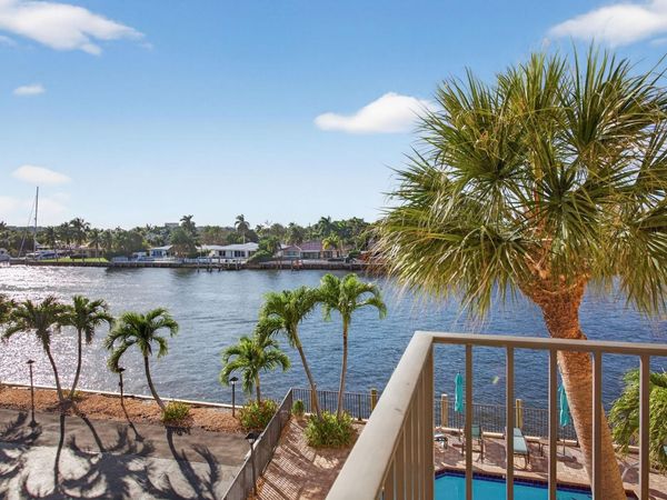 501 N Riverside Drive, Unit 301, Pompano Beach, FL 33062