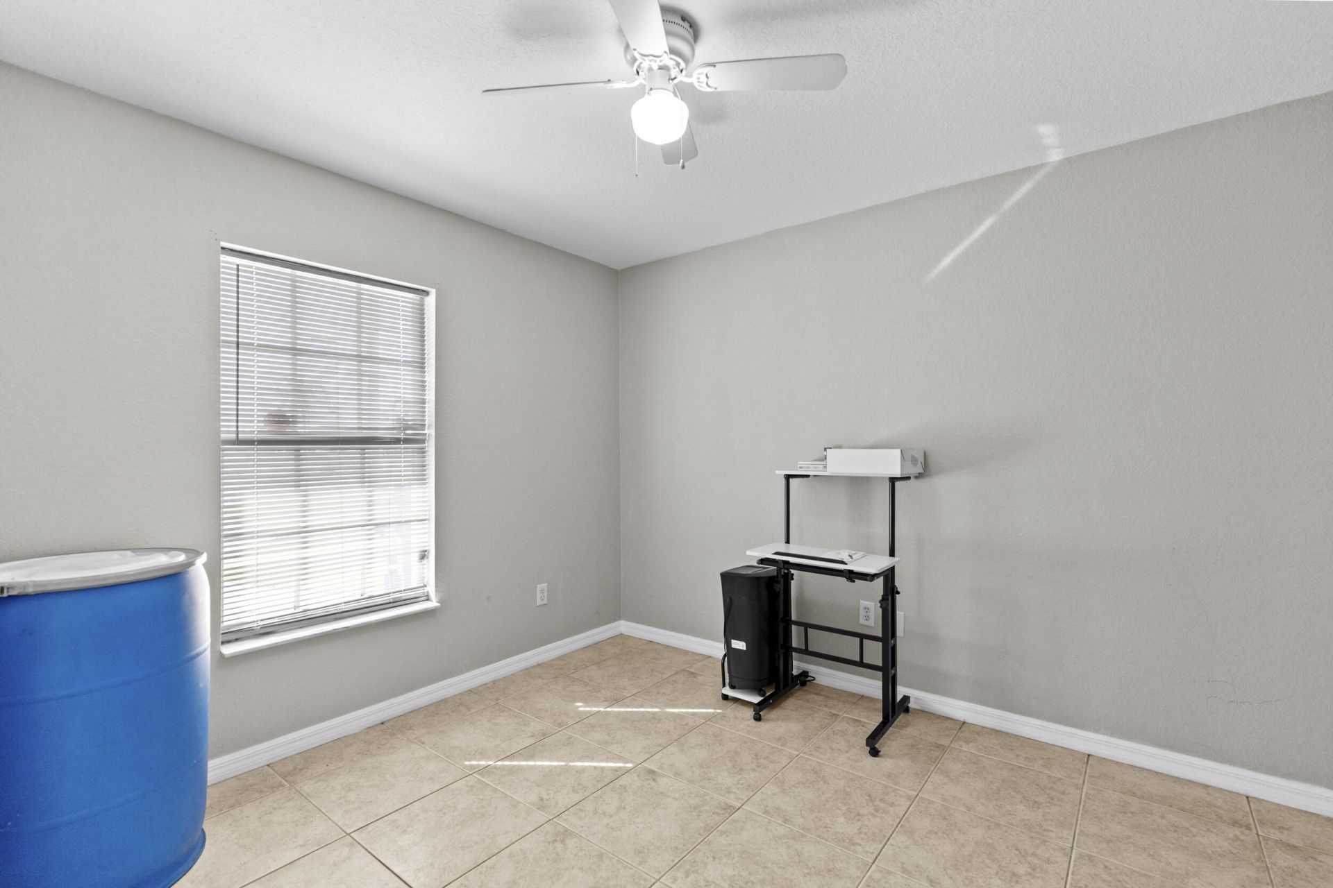 850 Dr Martin Luther King Jr Blvd Boulevard, Riviera Beach, FL 33404 Photo