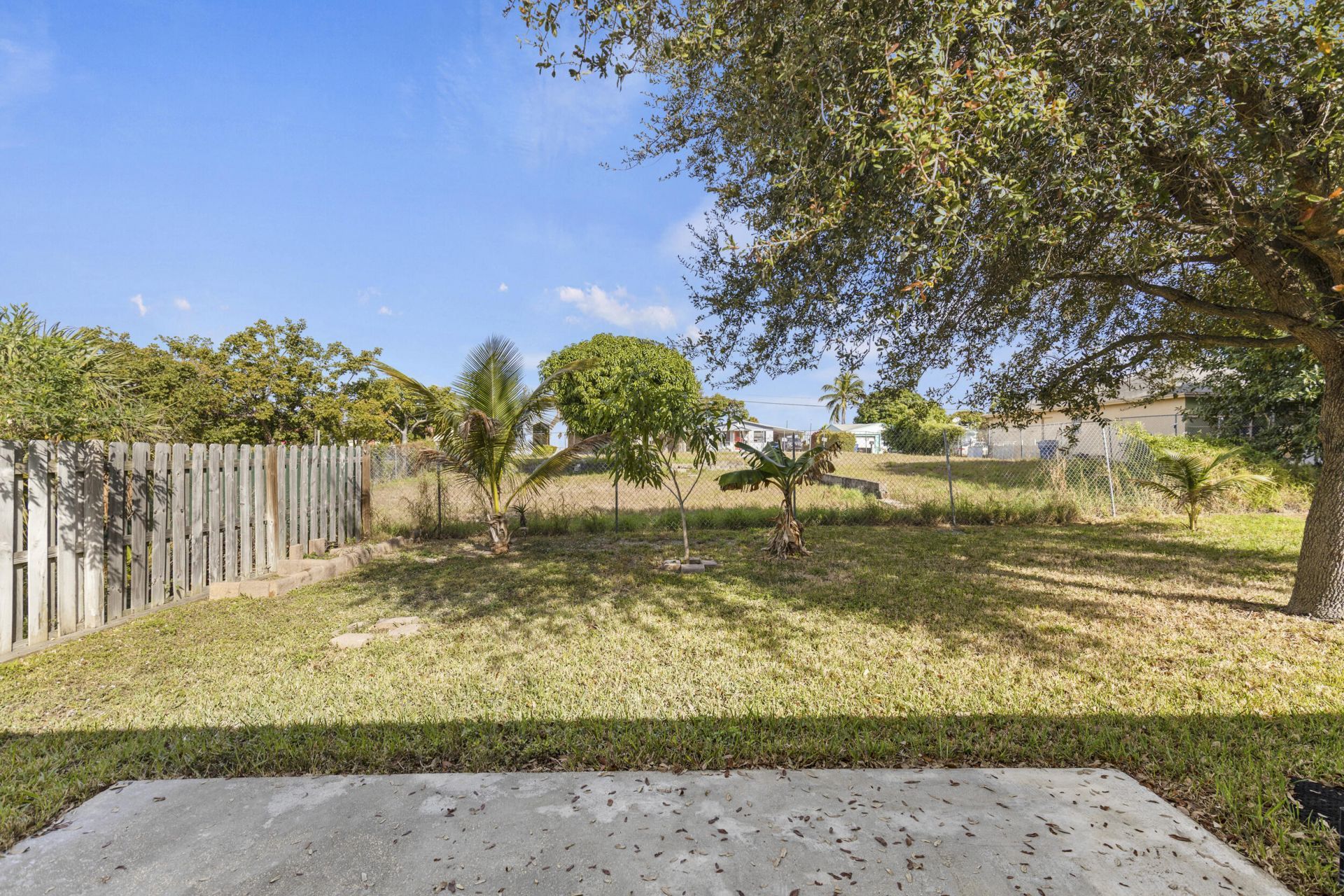 850 Dr Martin Luther King Jr Blvd Boulevard, Riviera Beach, FL 33404 Photo