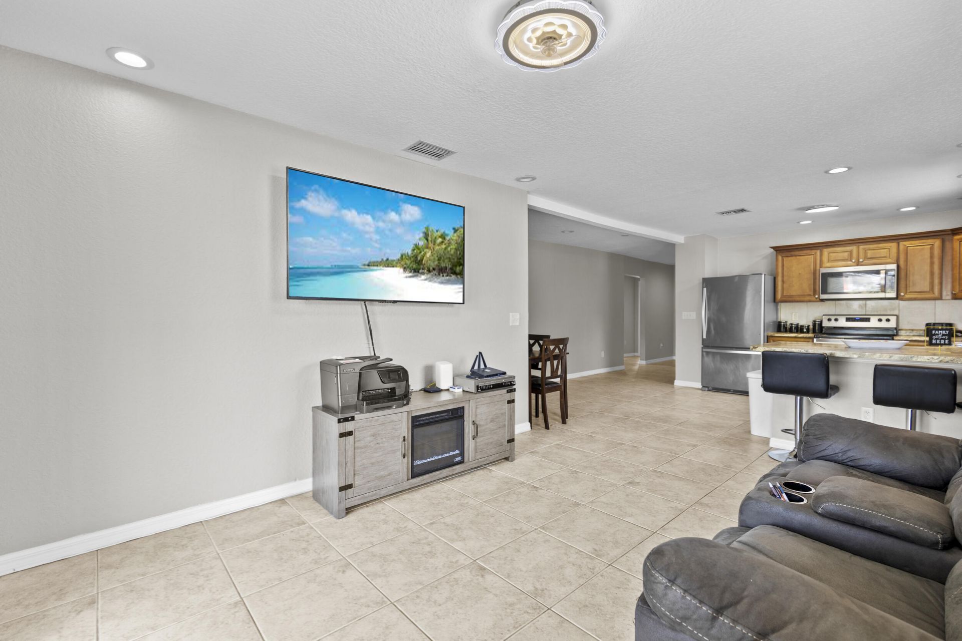 850 Dr Martin Luther King Jr Blvd Boulevard, Riviera Beach, FL 33404 Photo