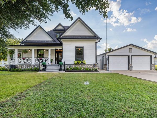 413 County Road 410, Buckholts, TX 76518