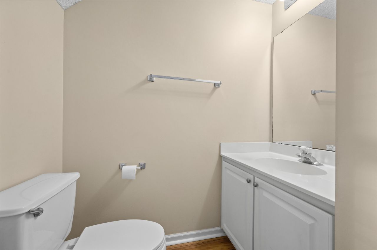 3585 Evergreen Way Photo 12