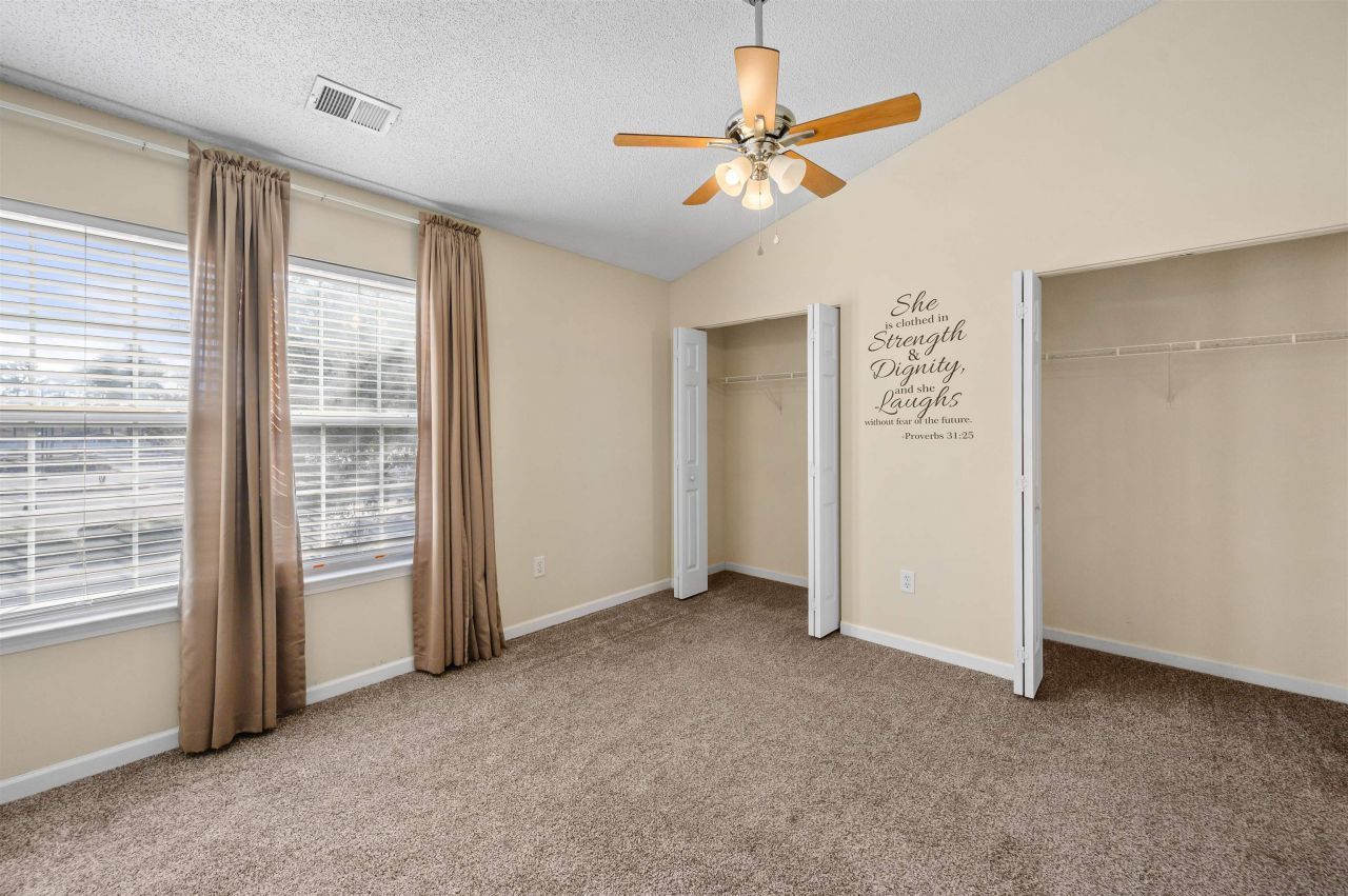 3585 Evergreen Way Photo 22