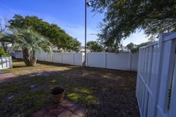 3585 Evergreen Way photo 4