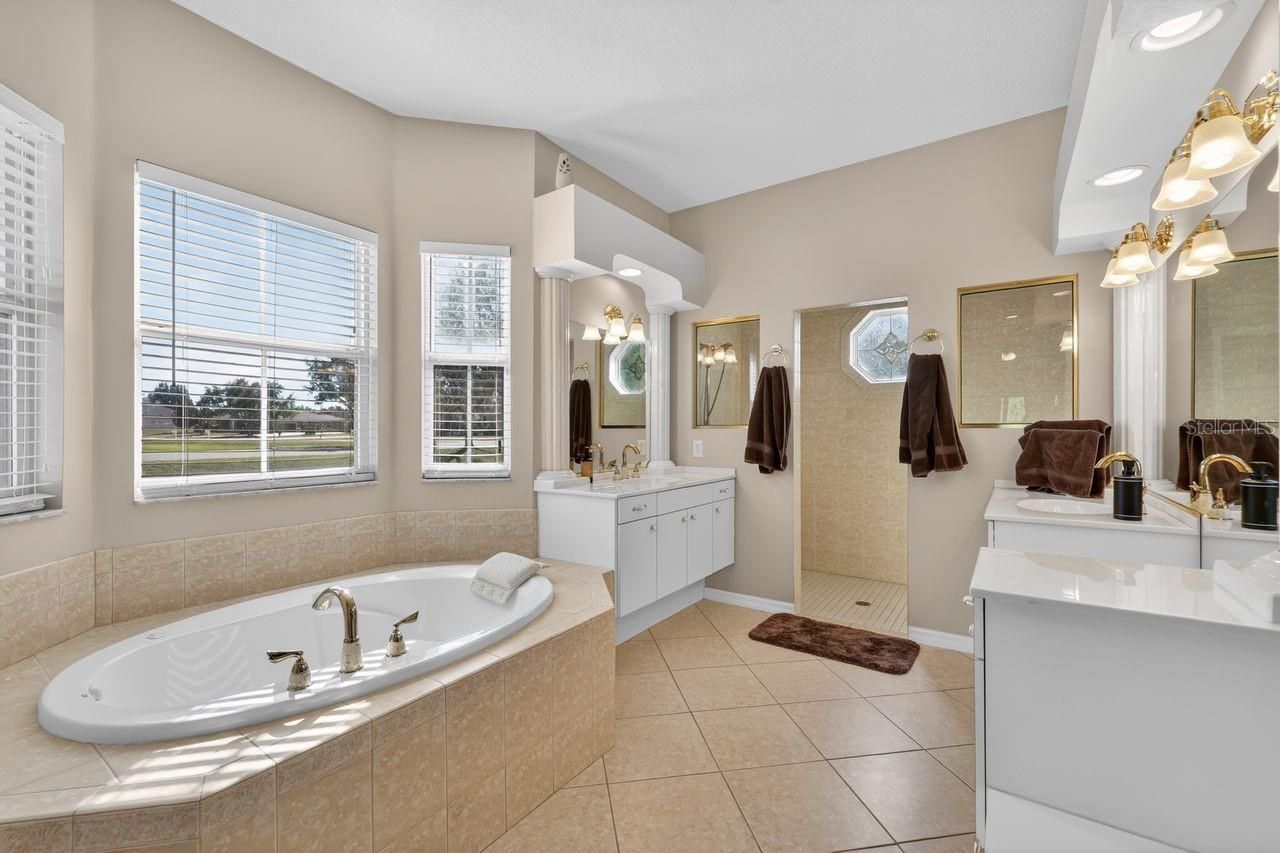 17312 Howling Wolf Run, Parrish, FL 34219 Photo