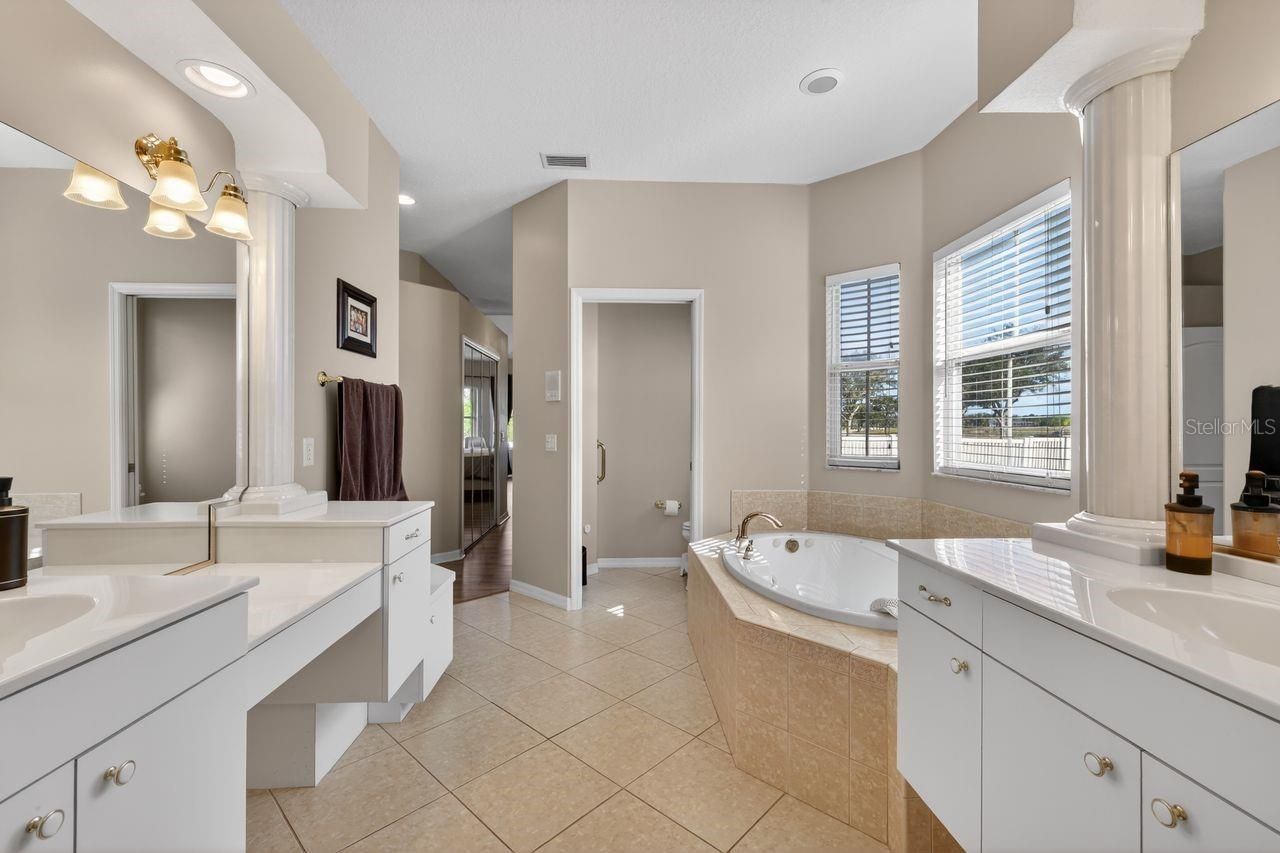 17312 Howling Wolf Run, Parrish, FL 34219 Photo