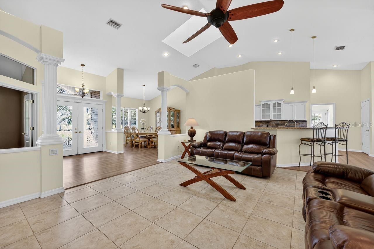 17312 Howling Wolf Run, Parrish, FL 34219 Photo