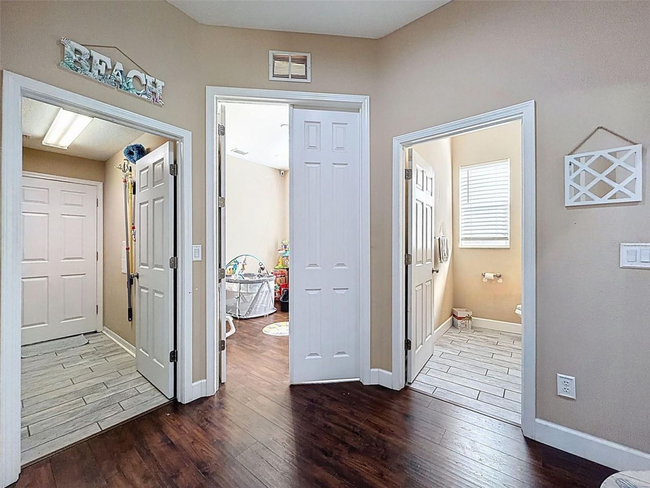 9129 Creedmoor Lane, New Port Richey, FL 34654 Photo