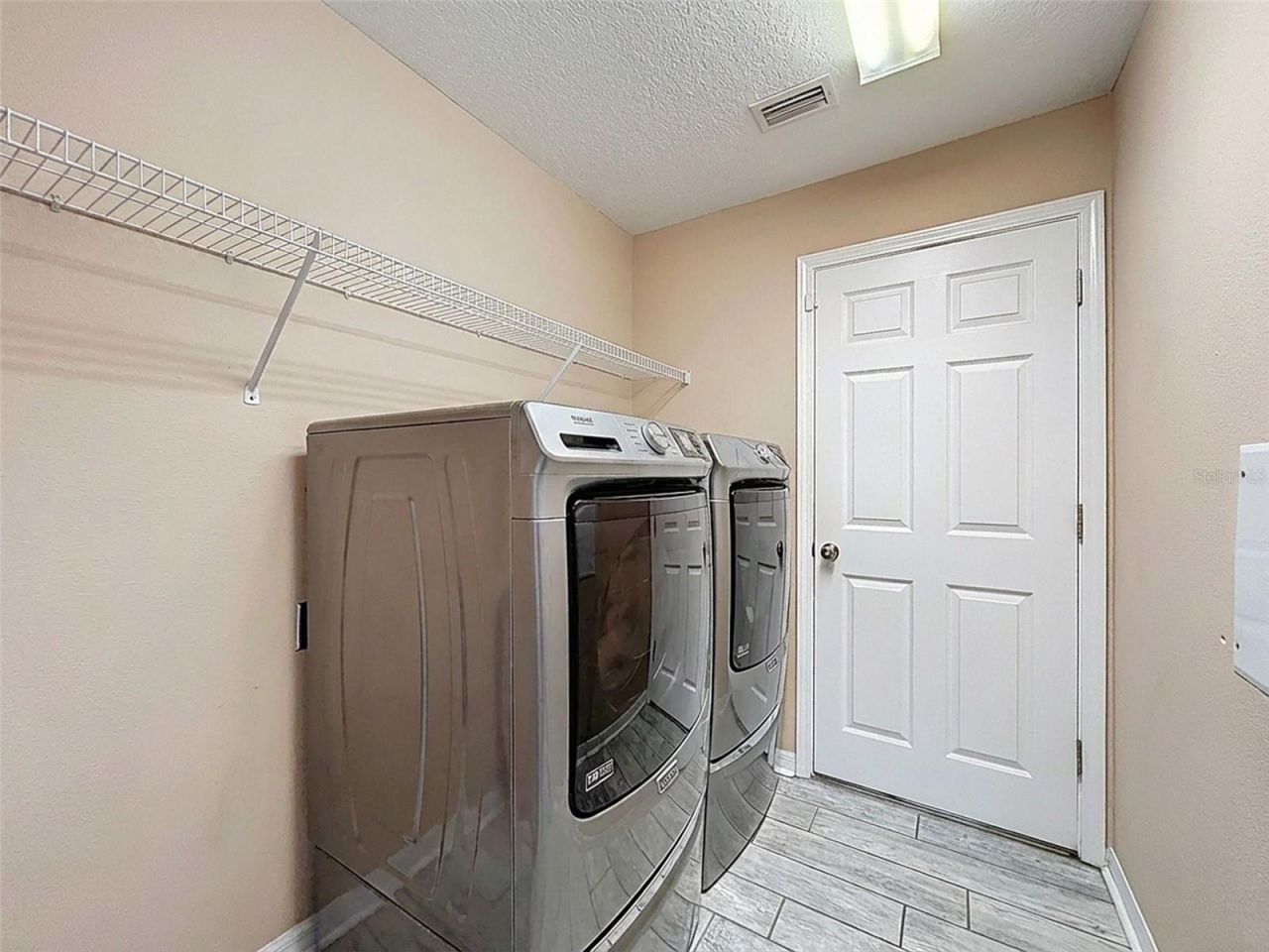 9129 Creedmoor Lane, New Port Richey, FL 34654 Photo