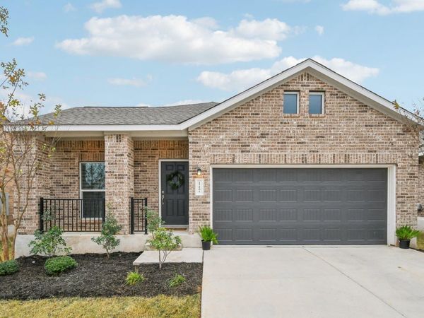 117 Badillo WAY, Bastrop, TX 78602