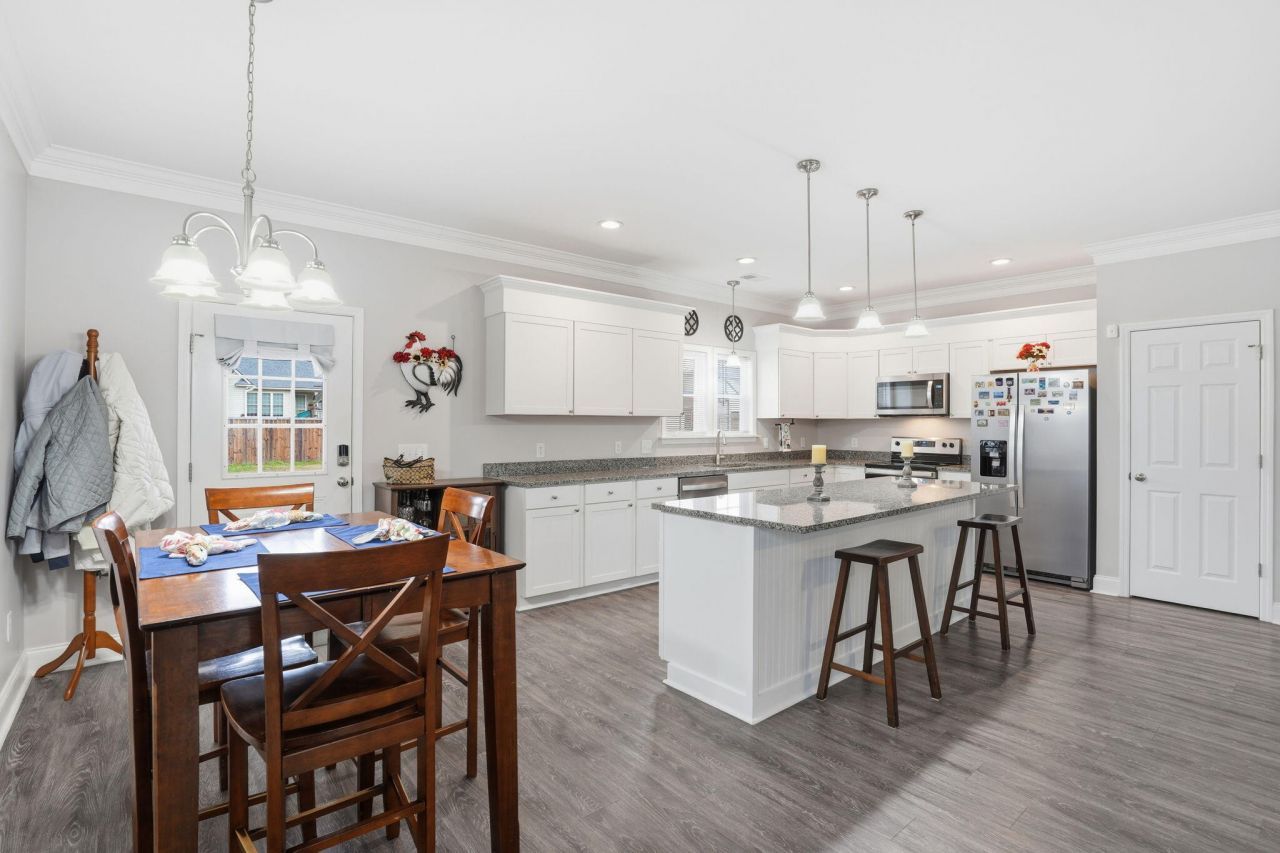 301 David Street Photo 13