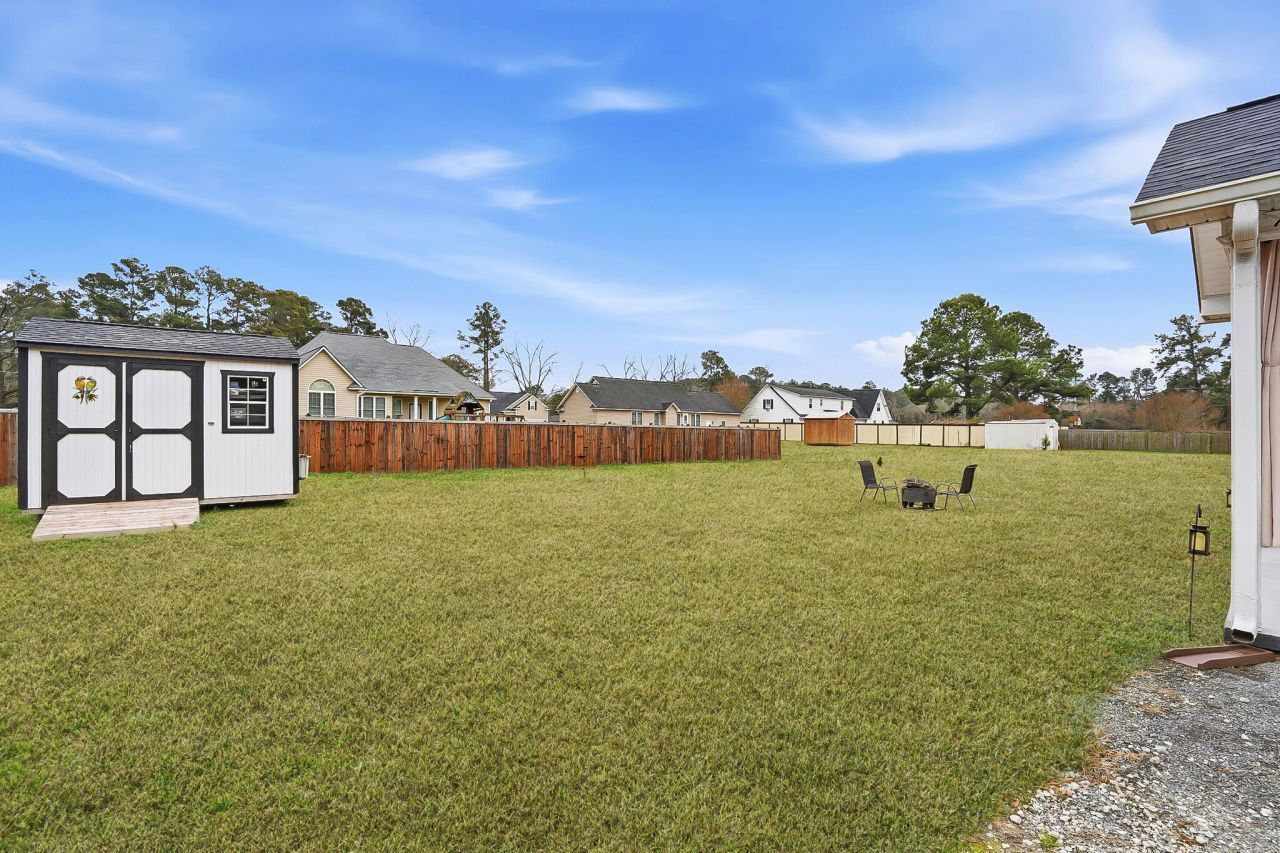 301 David Street Photo 28