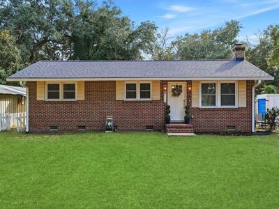 939 Black Oak Road, Bonneau, SC 29431