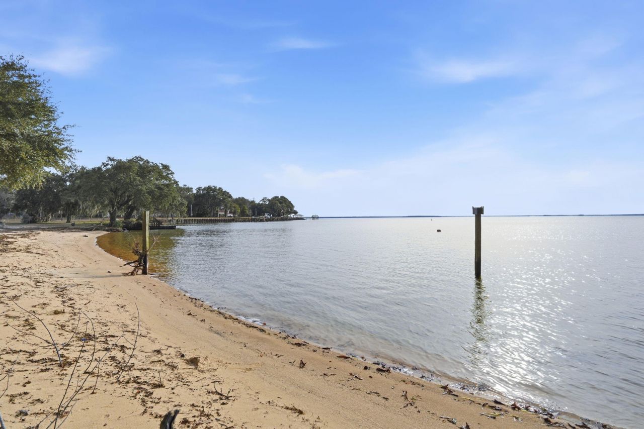 939 Black Oak Road Photo 31