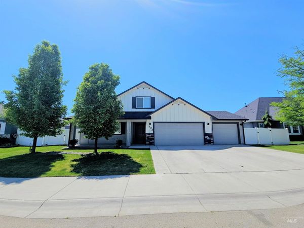 350 Syringa Springs Dr., Fruitland, ID 83619