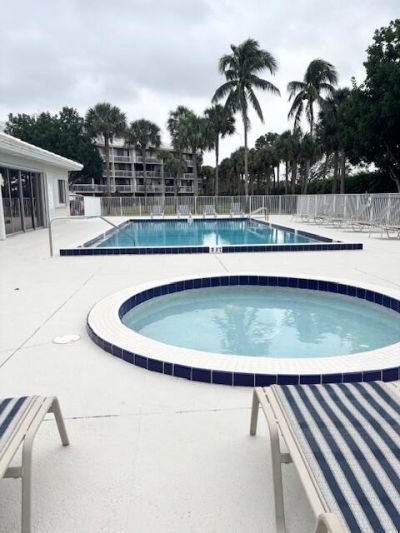 3525 Village Boulevard, Unit 405, West Palm Beach, FL 33409 Photo