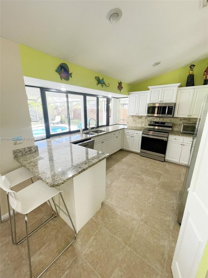 357 NE Gulfstream Ave, Unit -, Port Saint Lucie, FL 34983 Photo