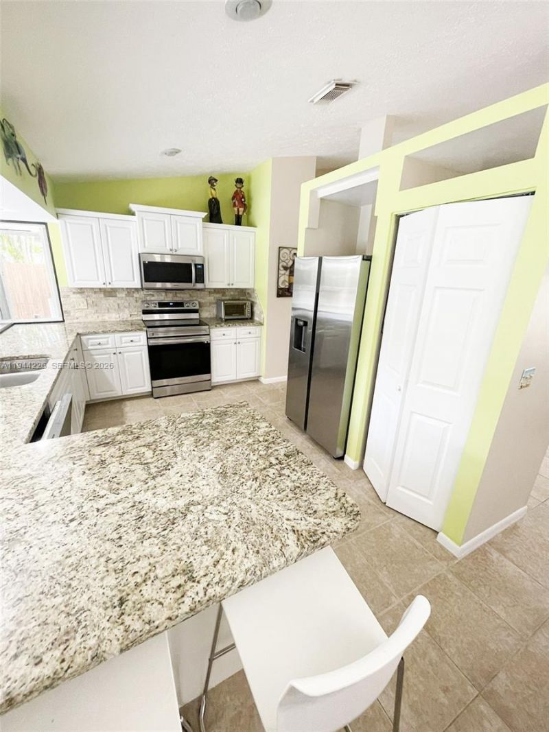 357 NE Gulfstream Ave, Unit -, Port Saint Lucie, FL 34983 Photo