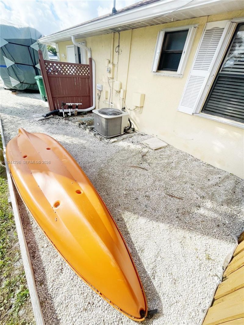 357 NE Gulfstream Ave, Unit -, Port Saint Lucie, FL 34983 Photo