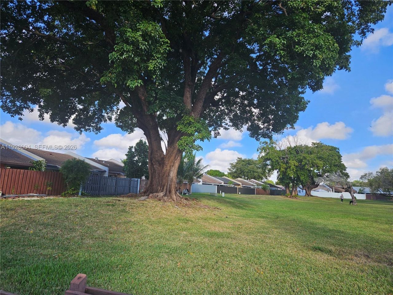 5317 SW 140th Pl, Unit 5317, Miami, FL 33175 Photo