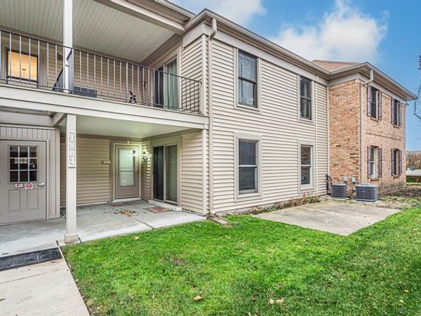 1804 FAYETTE Walk, Unit C, Hoffman Estates, IL 60169