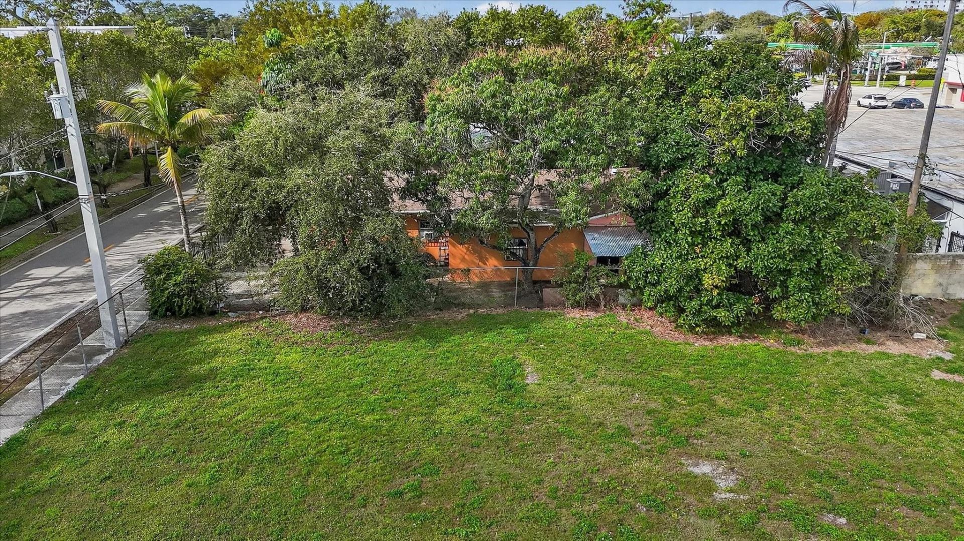 35 NE 53rd Street, Miami, FL 33137 Photo