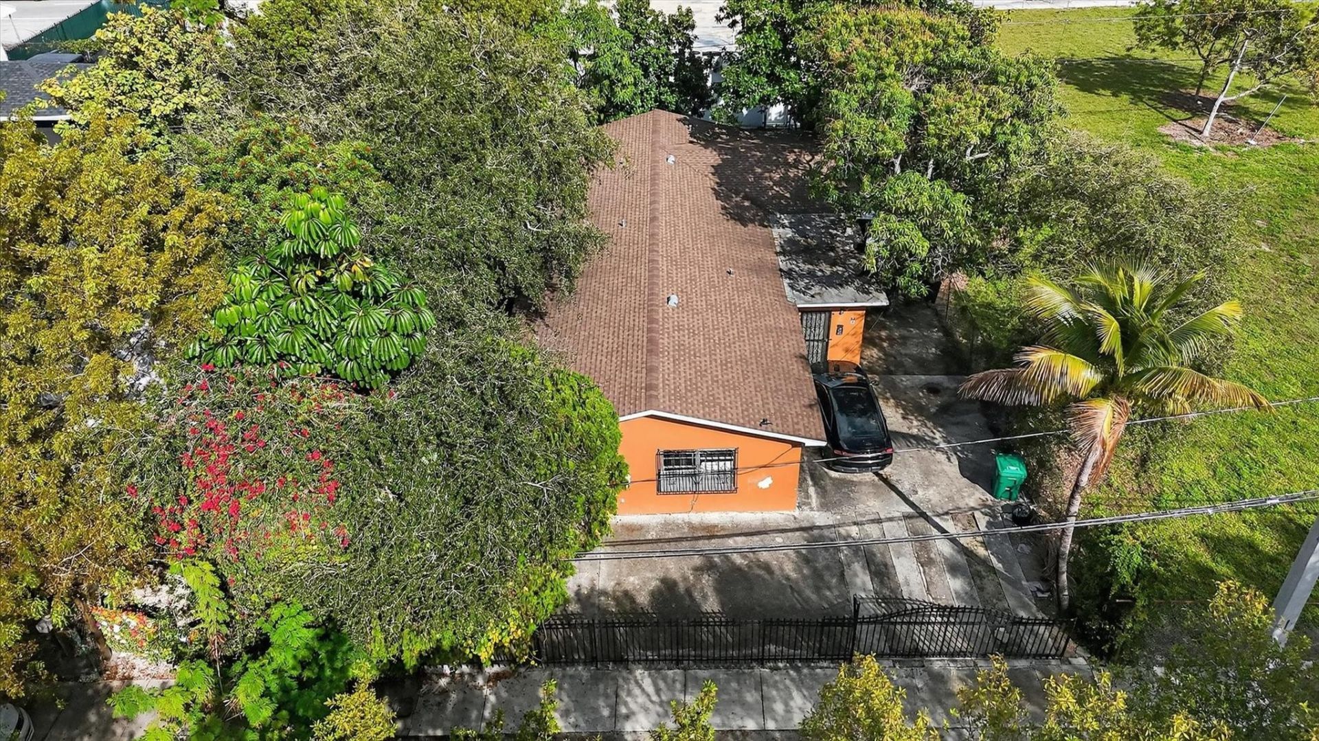 35 NE 53rd Street, Miami, FL 33137 Photo