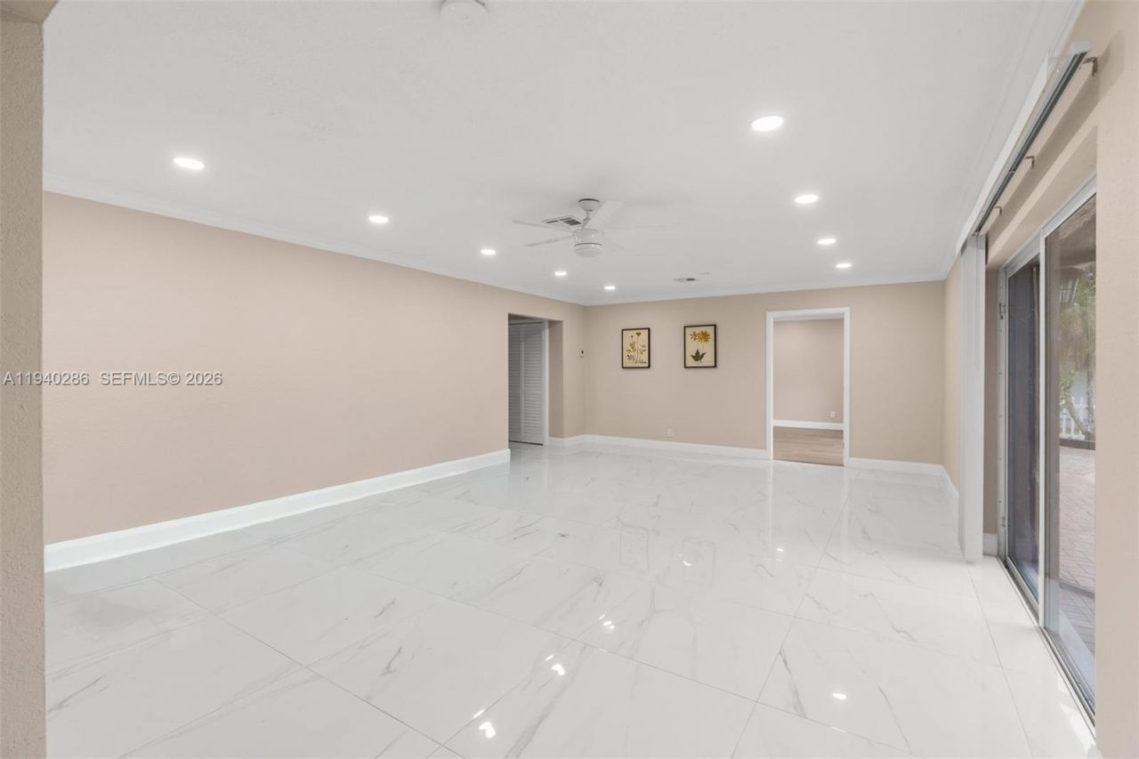 7601 NW 82nd Ter, Parkland, FL 33067 Photo