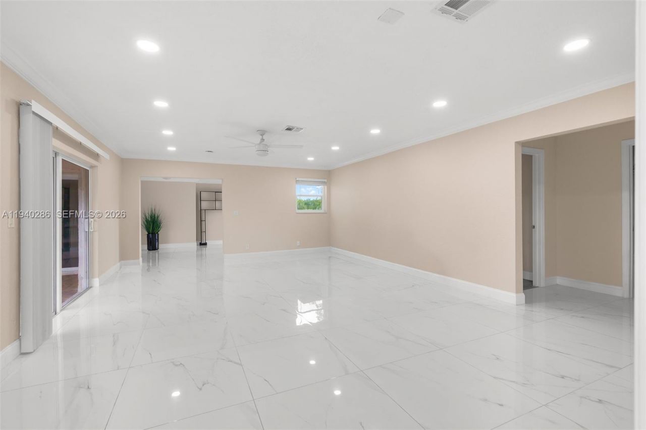 7601 NW 82nd Ter, Parkland, FL 33067 Photo