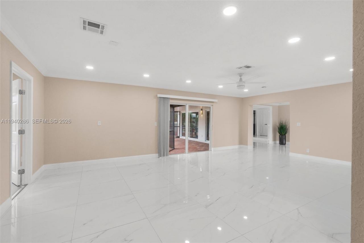 7601 NW 82nd Ter, Parkland, FL 33067 Photo